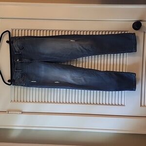 VGUC- The Limited Denim Slim Boyfriend Women's Medium Wash Jeans in Size 6R